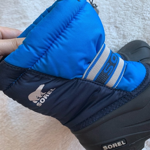 NWT Sorel Youth Waterproof Snow Boots 9​ - Picture 6 of 7
